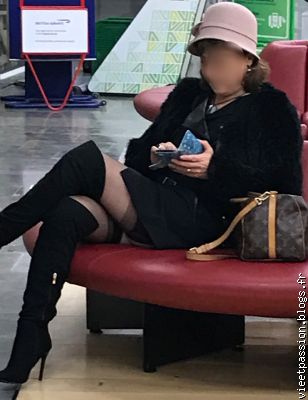 D&eacute;part pour une r&eacute;union sur Paris, toujours en &eacute;tant belle et f&eacute;minine